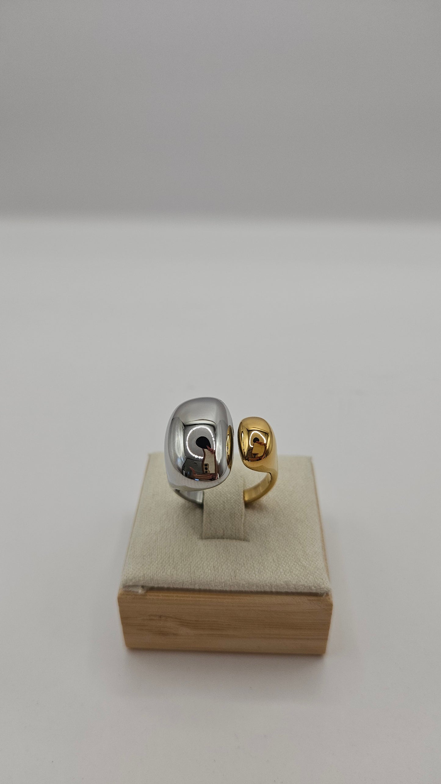 Lisa Ring aus Edelstahl – Verstellbarer Statement Ring in Gold oder Bicolor