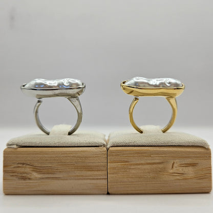 Isola Pearl Ring aus Edelstahl – Ring mit organischer Kunstperle